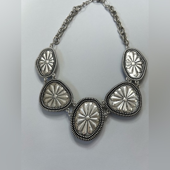 Premier Designs Sterling Silver reversible Turquoise silver Necklace - Picture 5 of 14